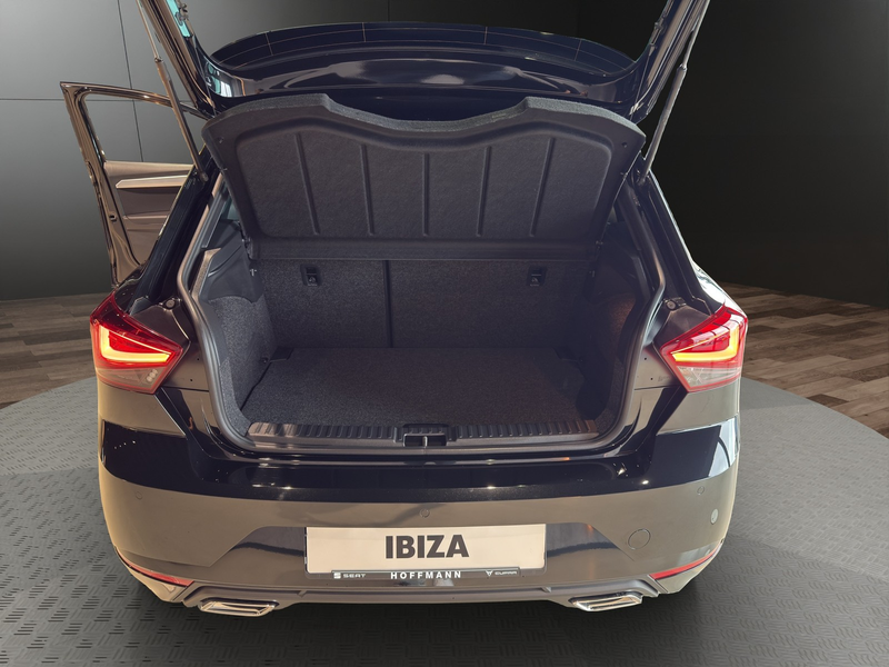 SEAT Ibiza 1.0 TSI FR Black Edition DSG — photo 14
