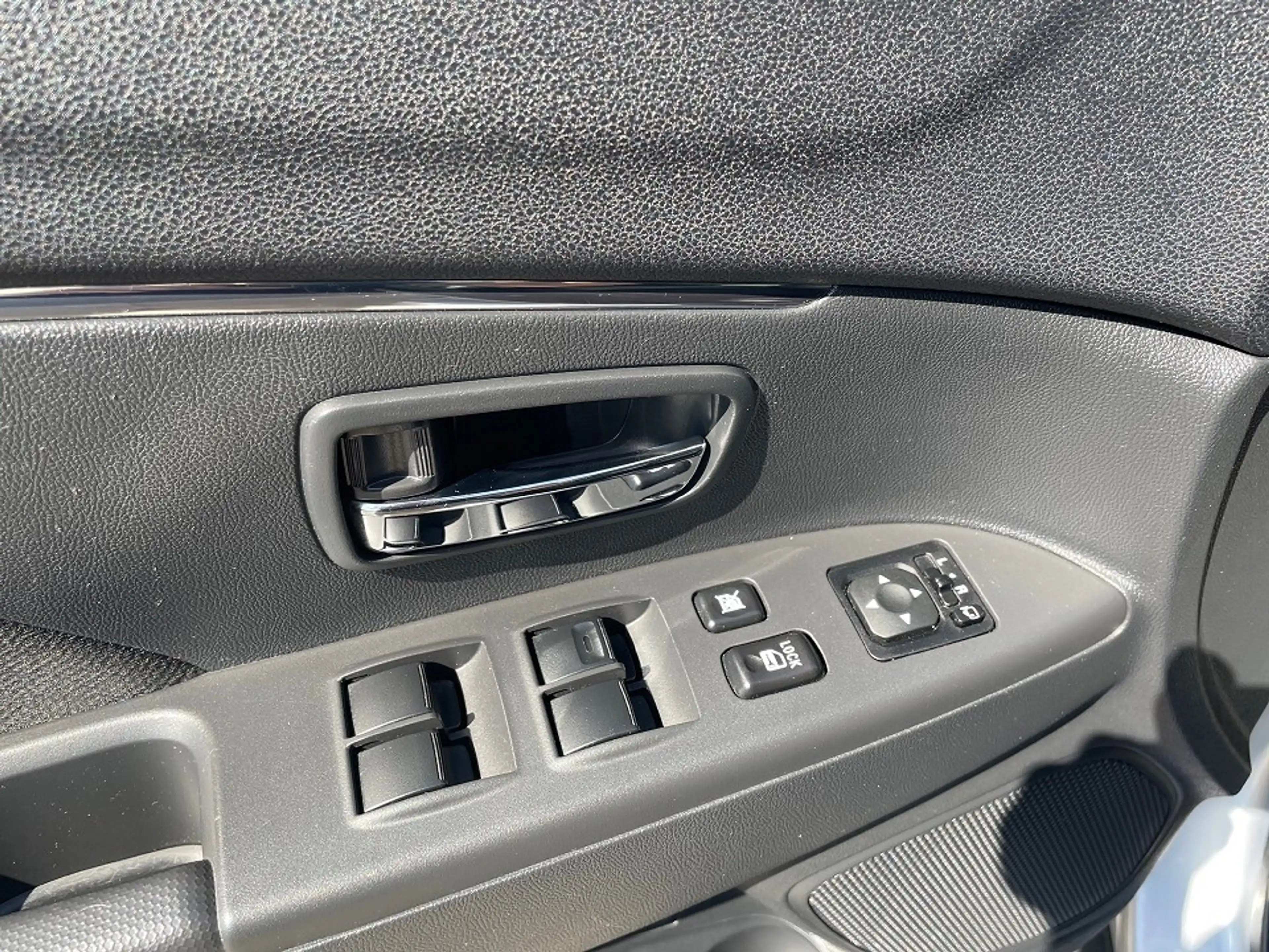 Citroen C4 Aircross HDi 115 2WD Seduction — photo 14