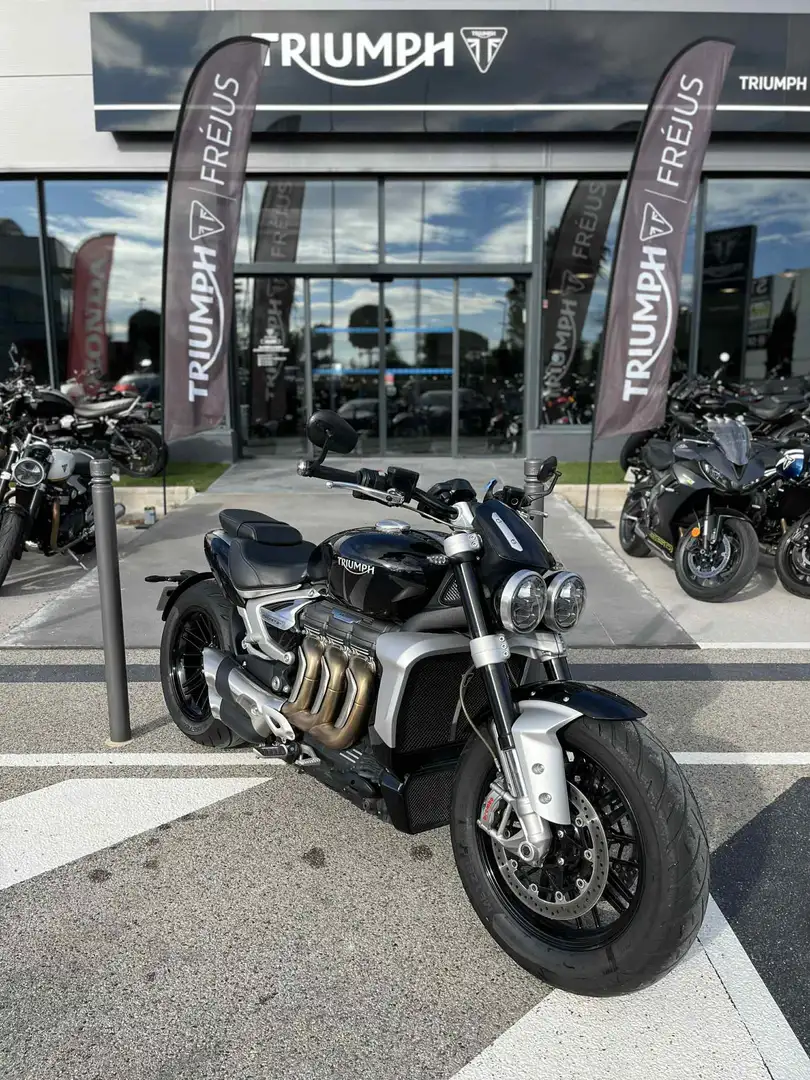 Triumph Rocket 3 R - 2