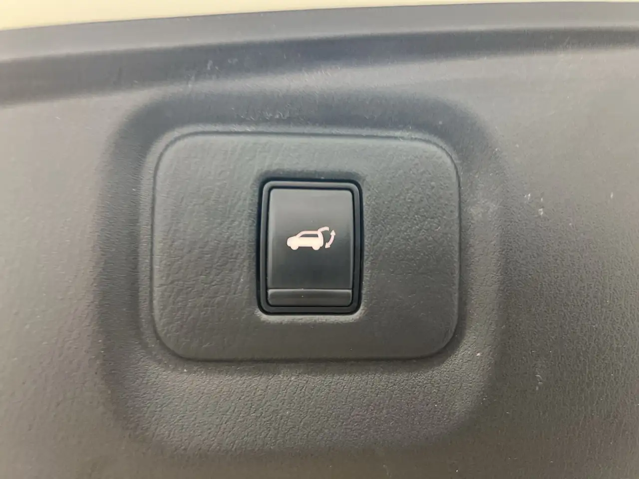 Nissan Pathfinder снимка Nissan Pathfinder