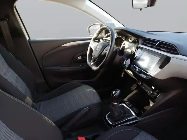 Opel Corsa view 11