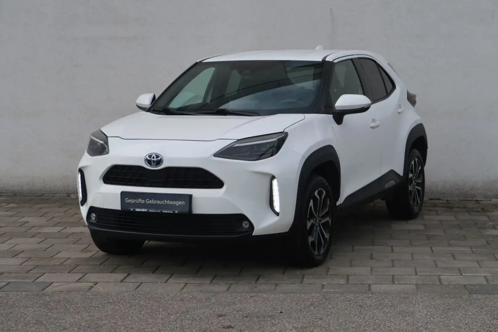 Toyota Yaris Cross Hybrid 1.5 VVT-i Team Deutschland Alb - 2