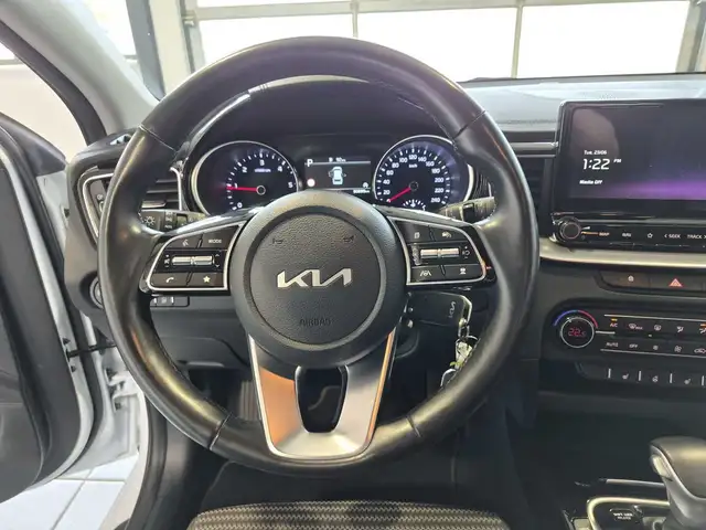 Kia Ceed view 10