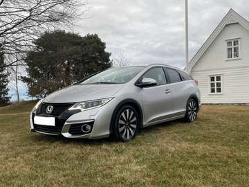 Civic Tourer 1.8i Elegance