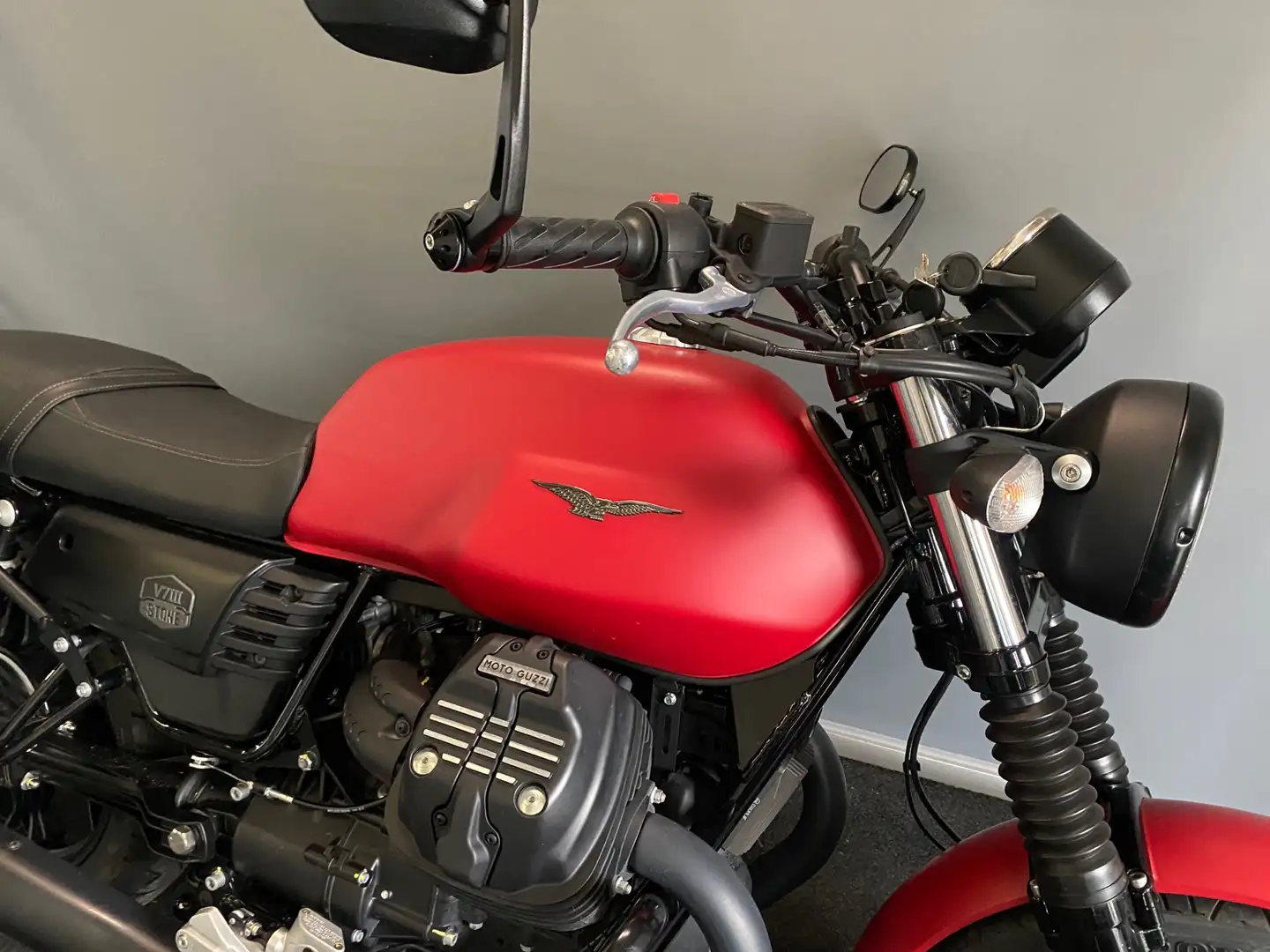 Moto Guzzi V 7 MOTO GUZZI V7 STONE NIEUWSTAAT *** garantie *** Piros - 2