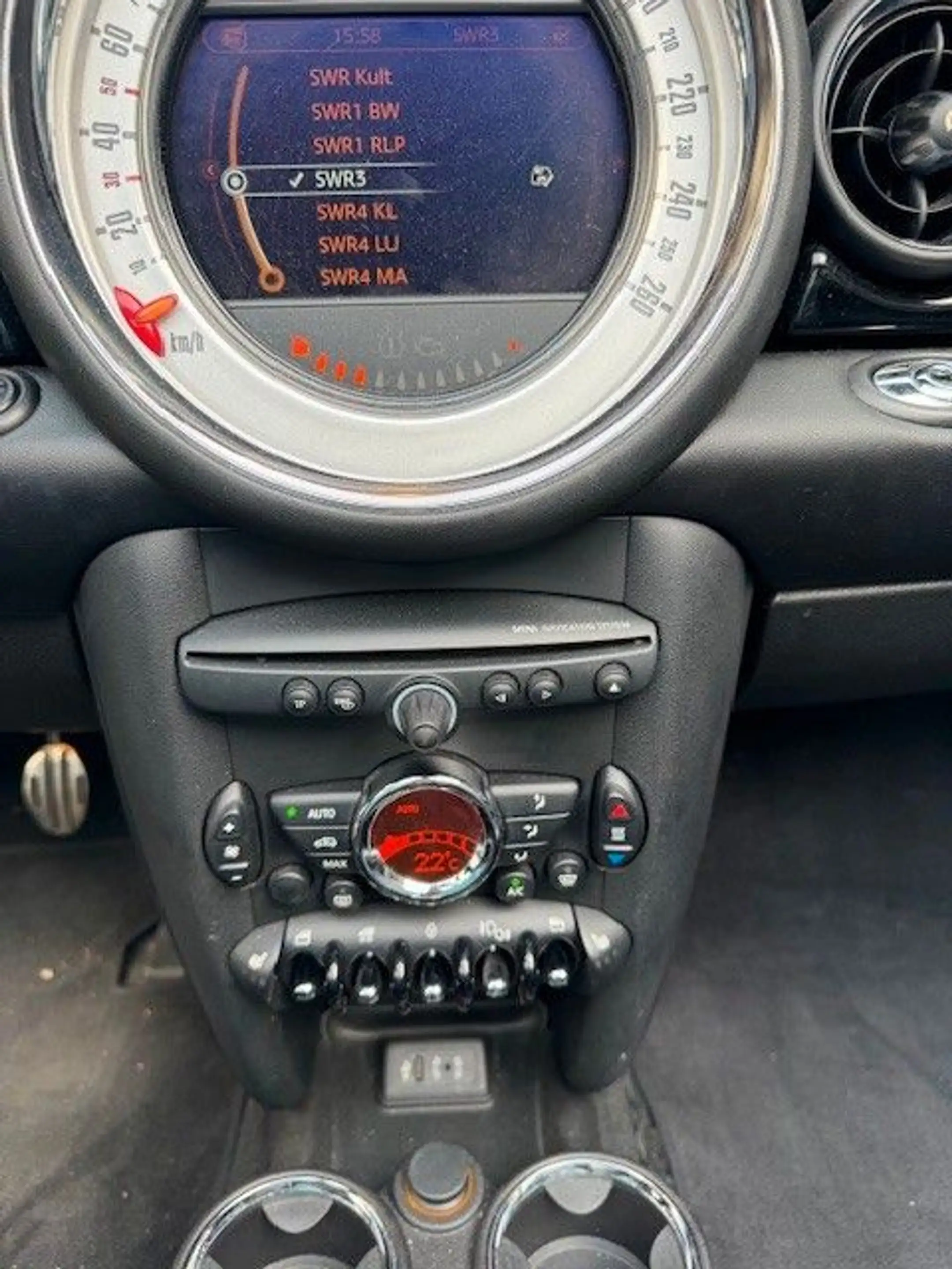 MINI Cooper S Cabrio Cooper S — photo 13