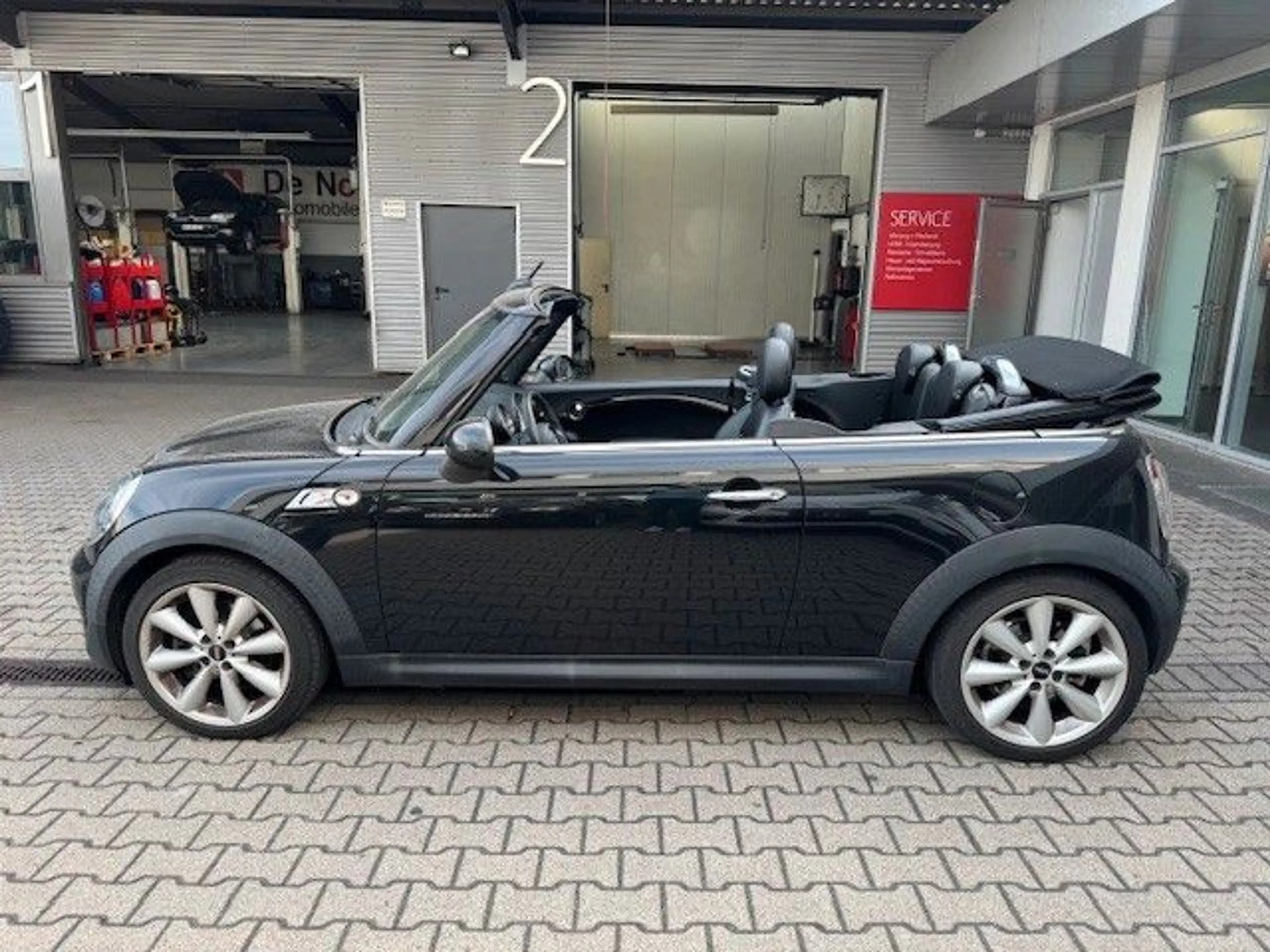 MINI Cooper S Cabrio Cooper S — photo 8