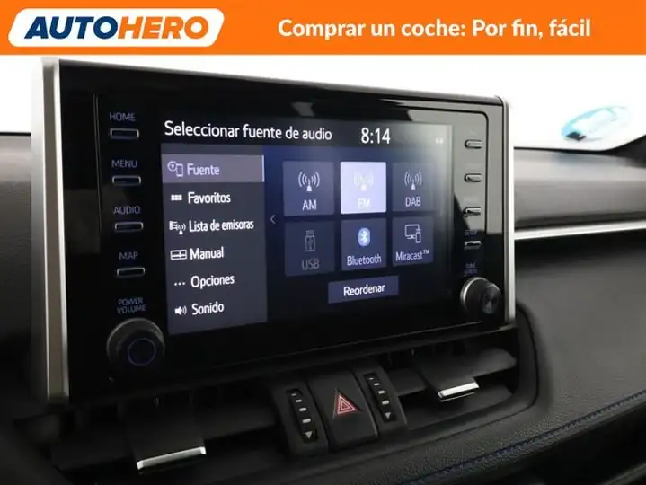 Toyota RAV4 2021, foto 24