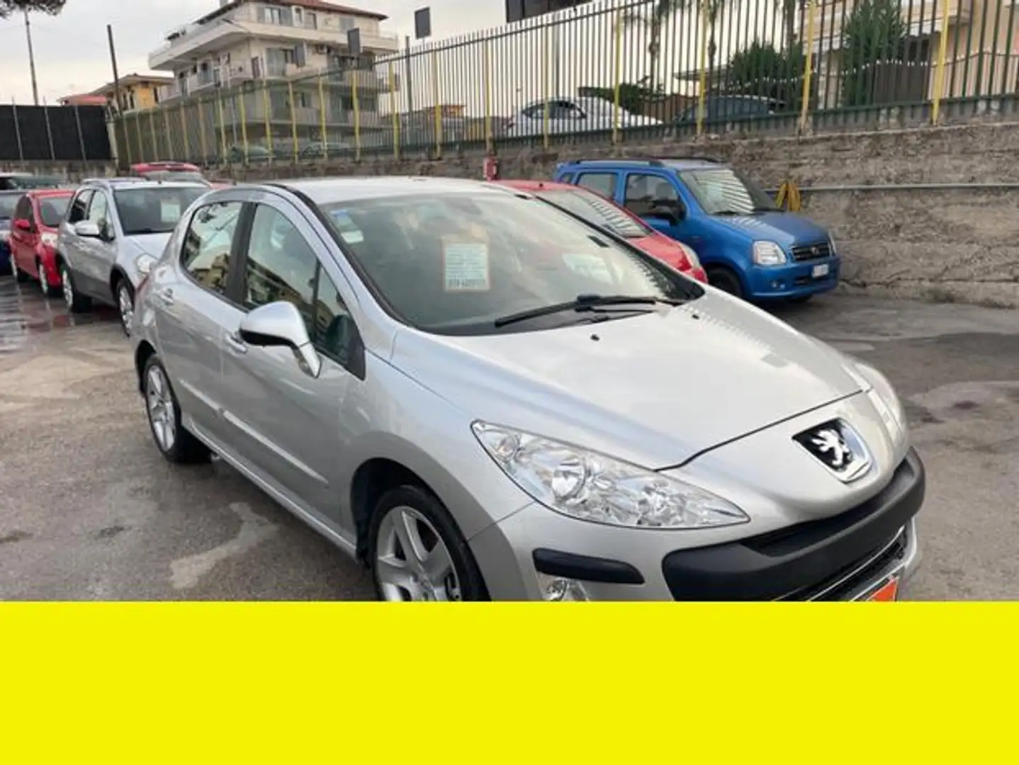 Peugeot 308 - 1