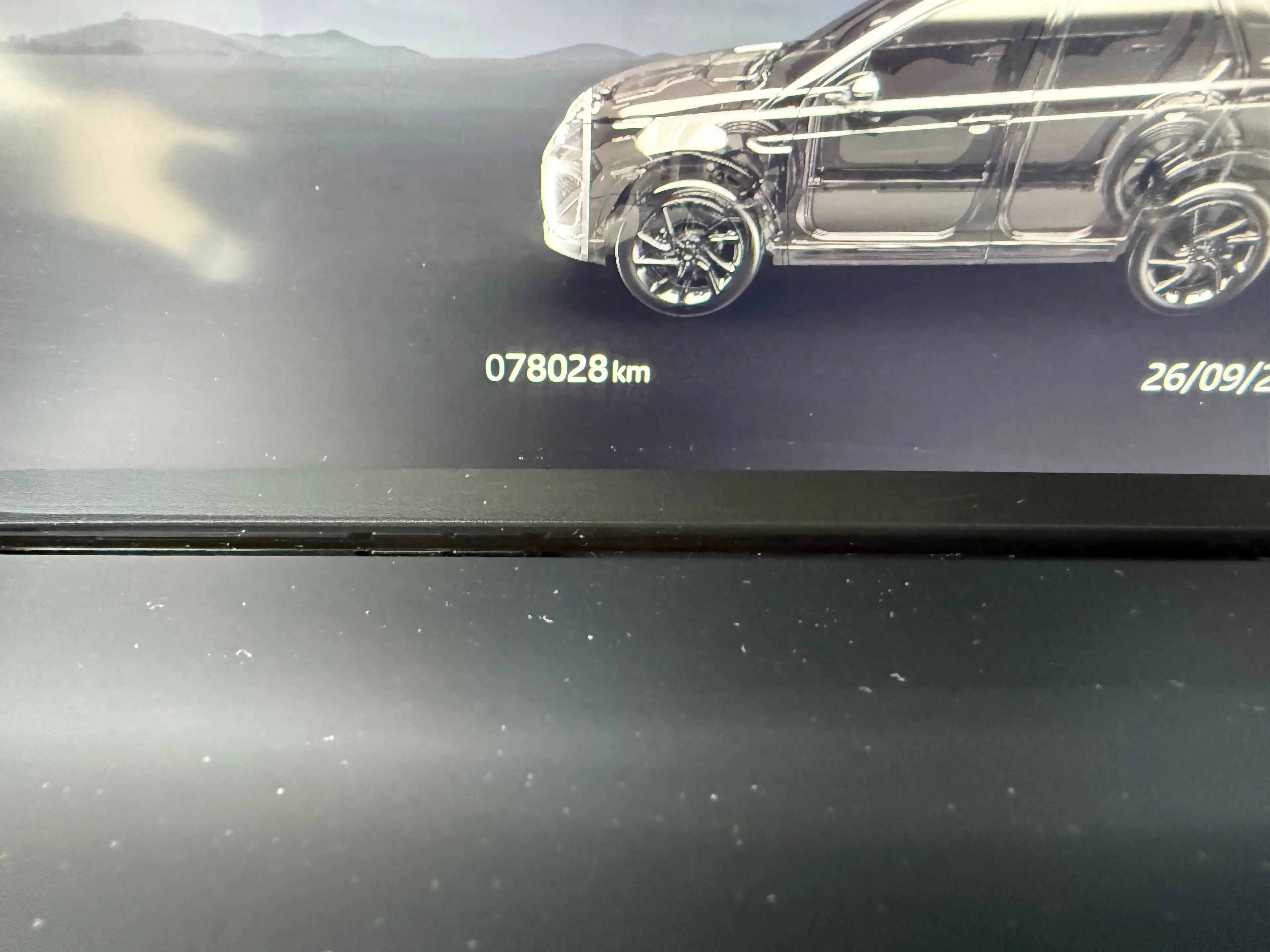 Land Rover Discovery Sport 2.0 Turbo MHEV AWD P200 Dynamic SE — photo 13