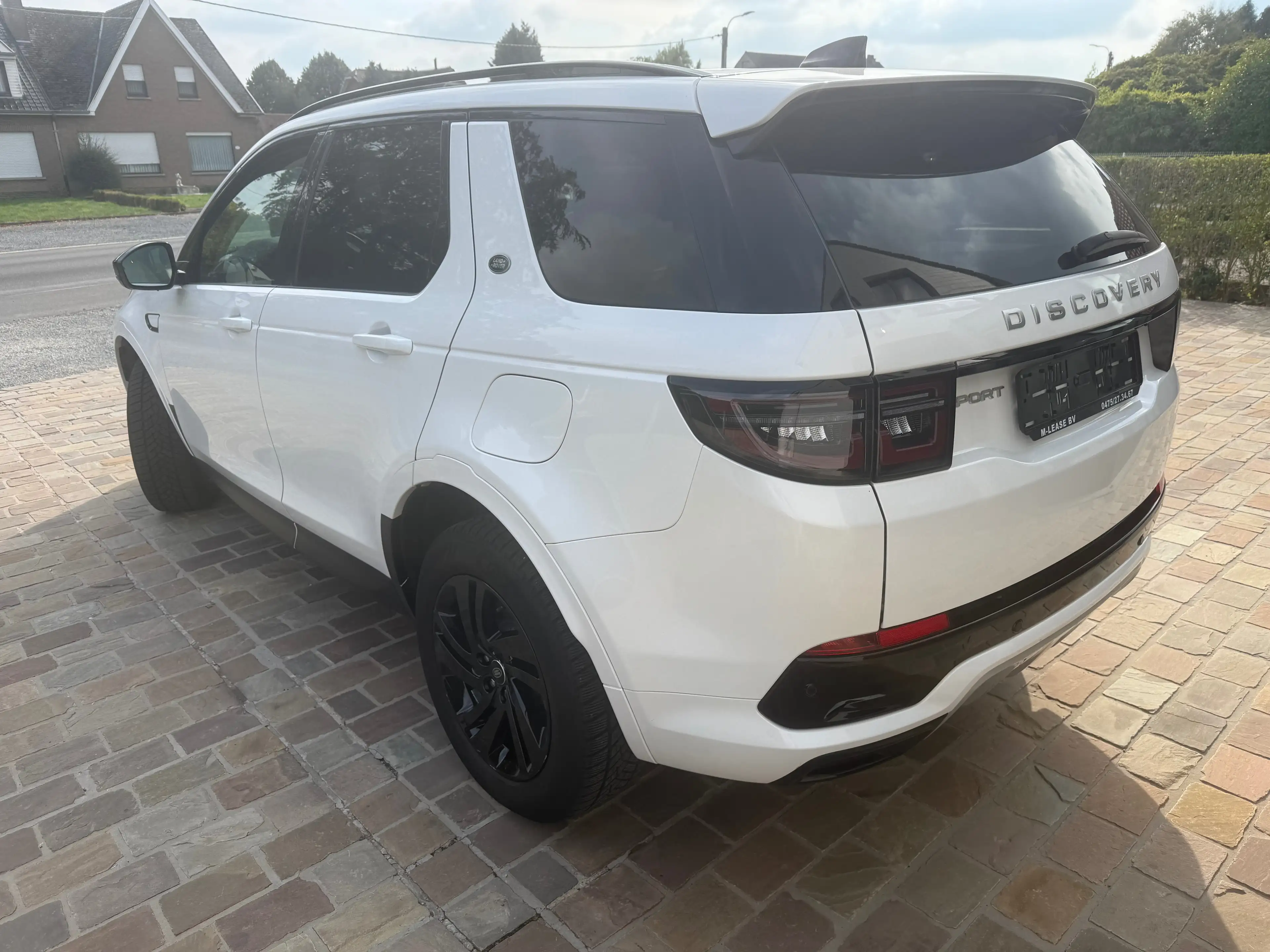 Land Rover Discovery Sport 2.0 Turbo MHEV AWD P200 Dynamic SE — photo 4