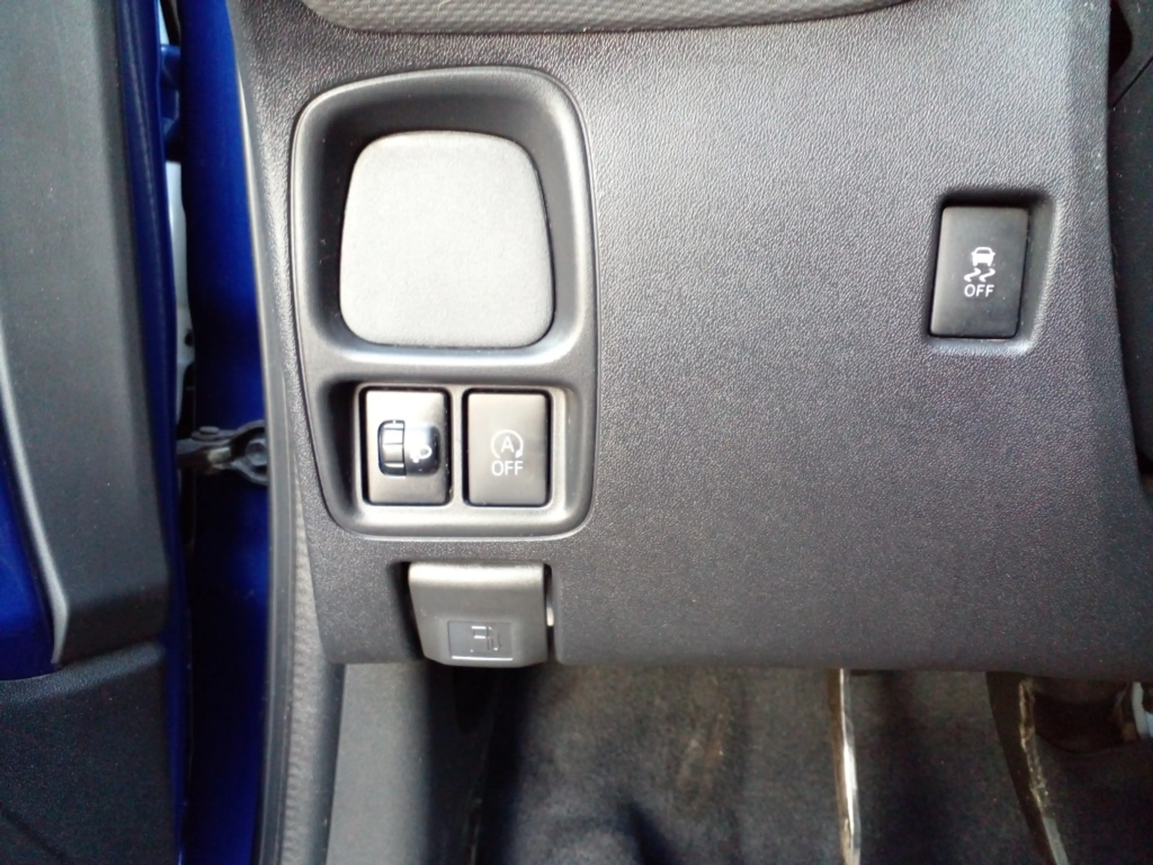 Peugeot 108 1.0 e-VTi 72pk 5D Active — photo 21
