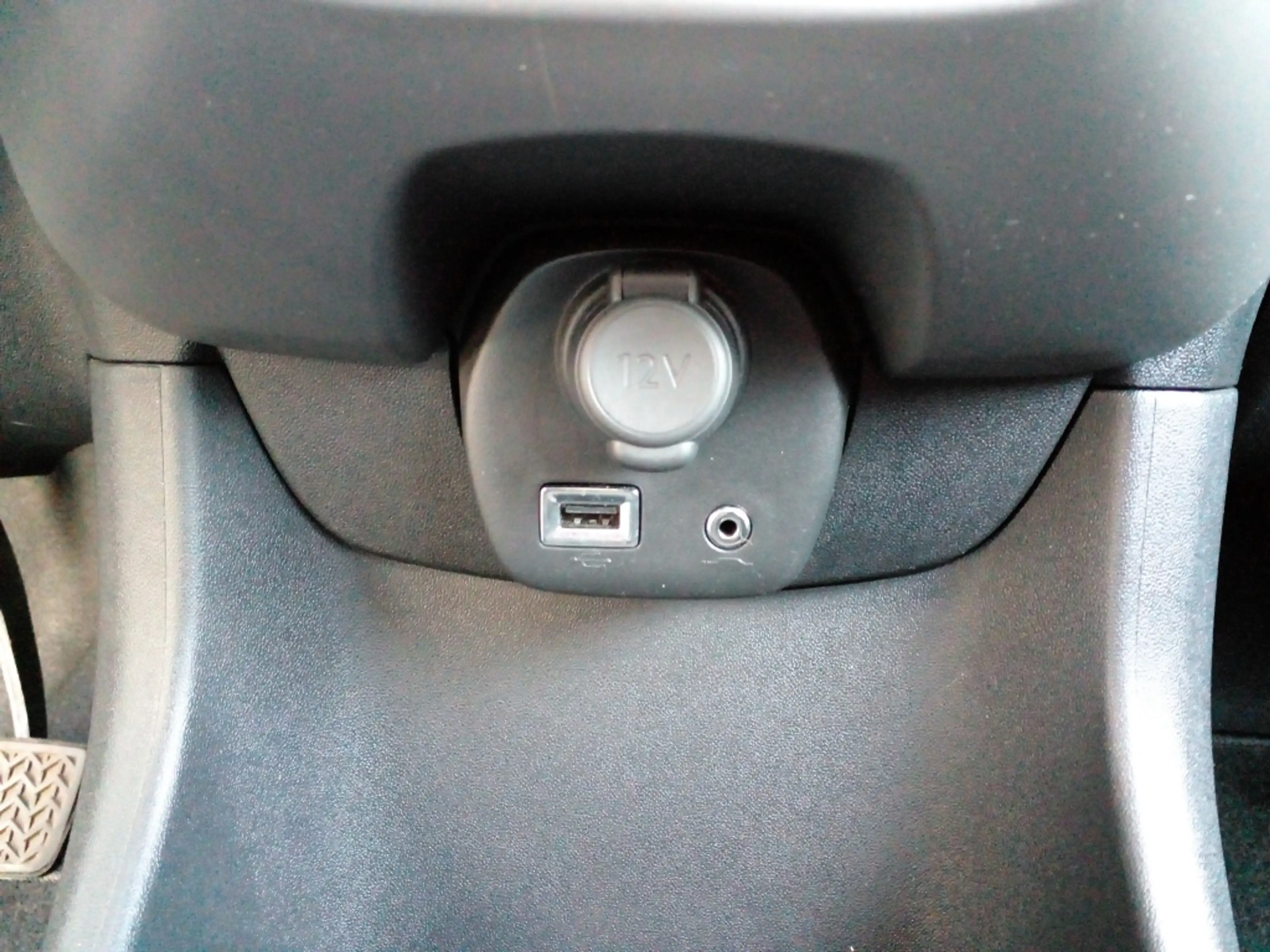 Peugeot 108 1.0 e-VTi 72pk 5D Active — photo 24