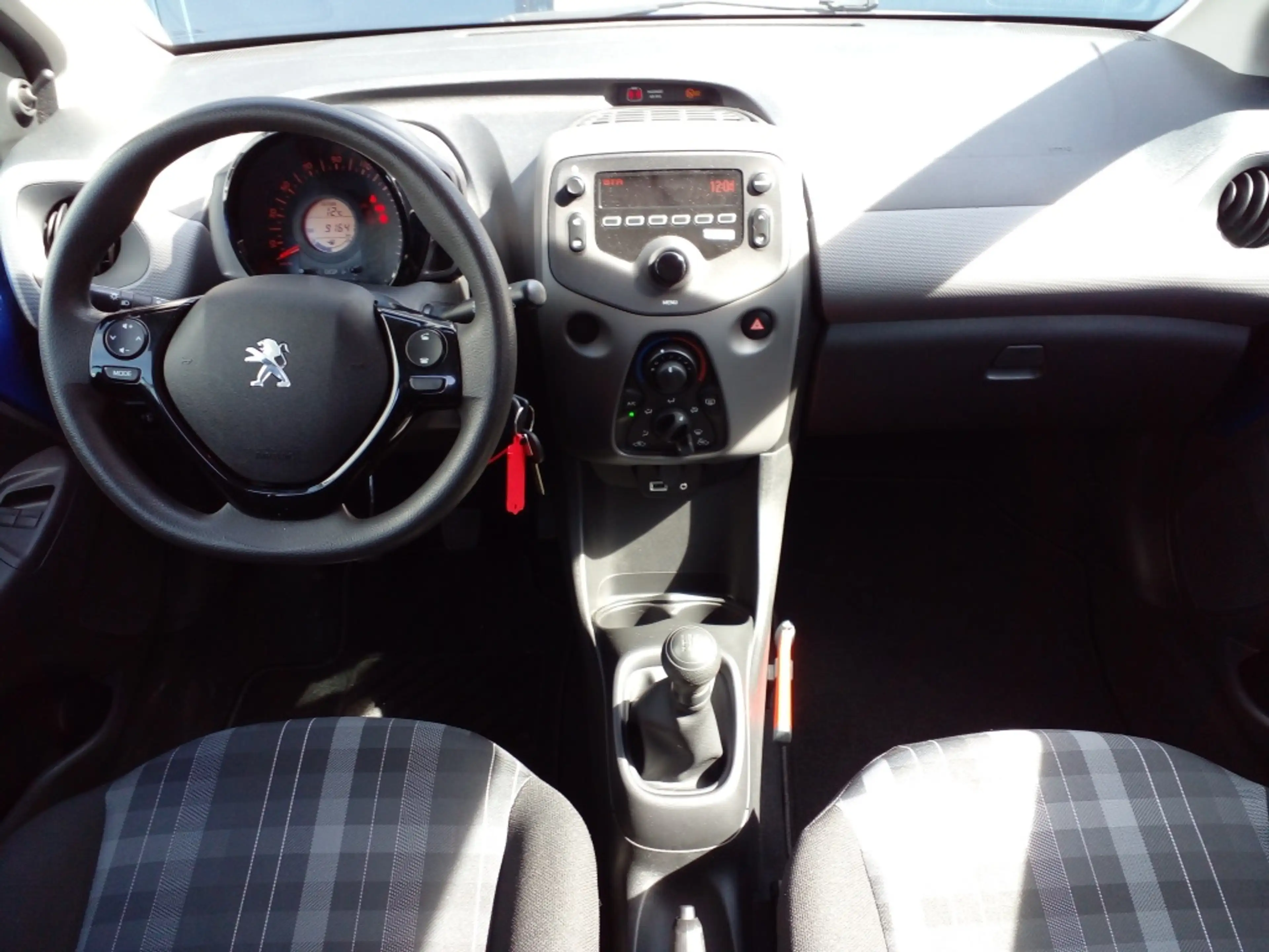 Peugeot 108 1.0 e-VTi 72pk 5D Active — photo 23