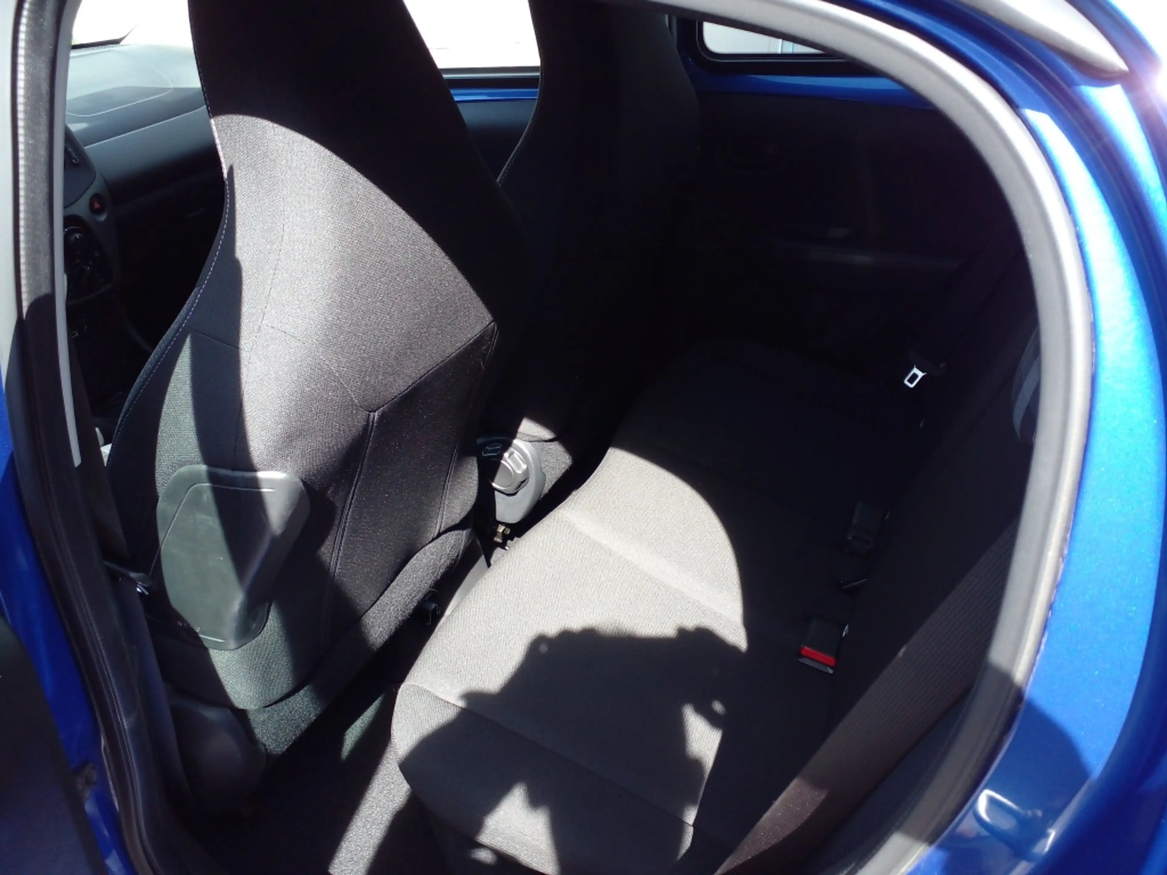 Peugeot 108 1.0 e-VTi 72pk 5D Active — photo 13