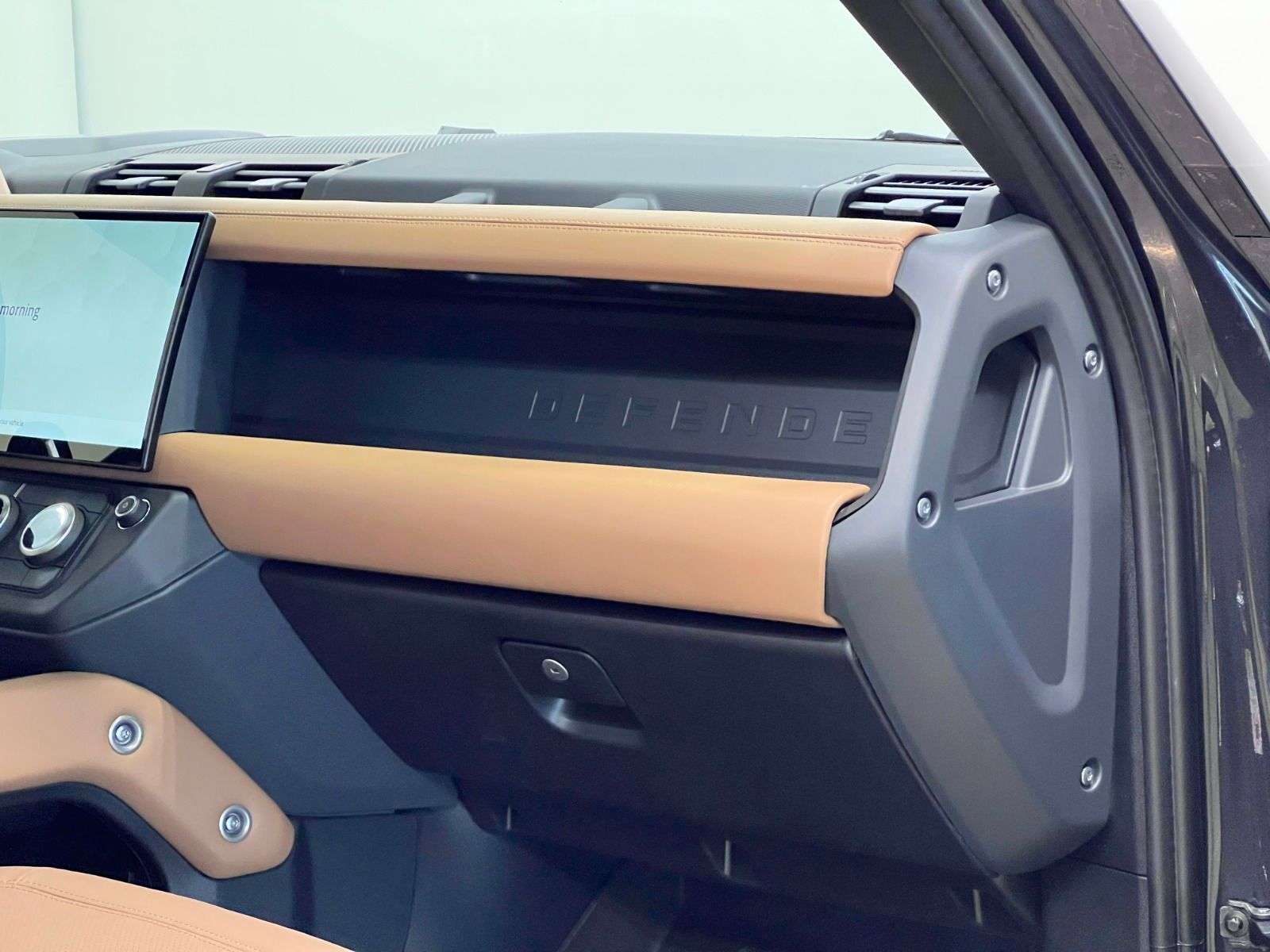 2026 Land Rover Defender 110 P300 S | LEASE FROM $899 PER MONTH thumb 34