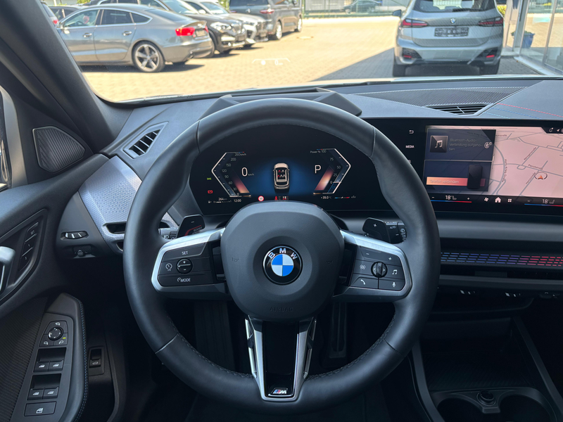 BMW 120 i M Sportp. Ad.LED°AHK°elSitze°HUP+Harm-Kard — photo 12