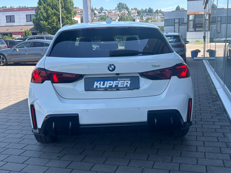 BMW 120 i M Sportp. Ad.LED°AHK°elSitze°HUP+Harm-Kard — photo 5