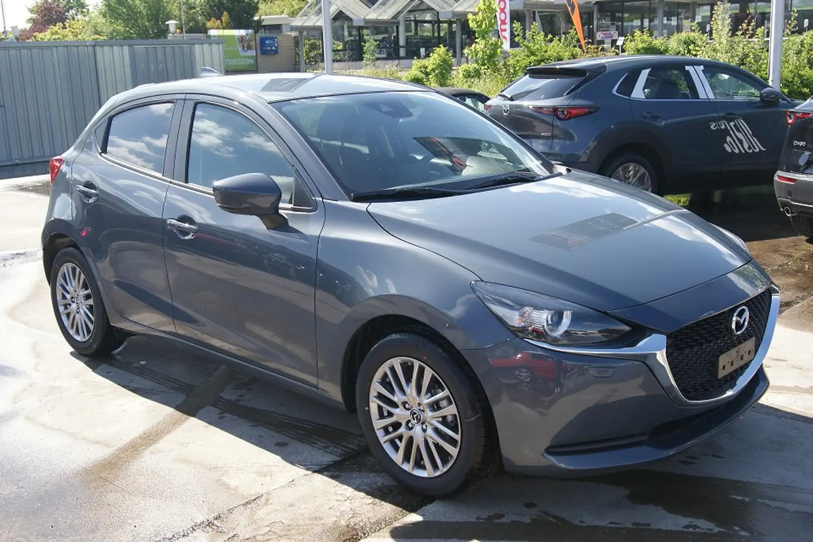 Mazda 2 SKYACTIV-G 90 M Hybrid Kizoku, Touring-Paket2 Сірий - 2