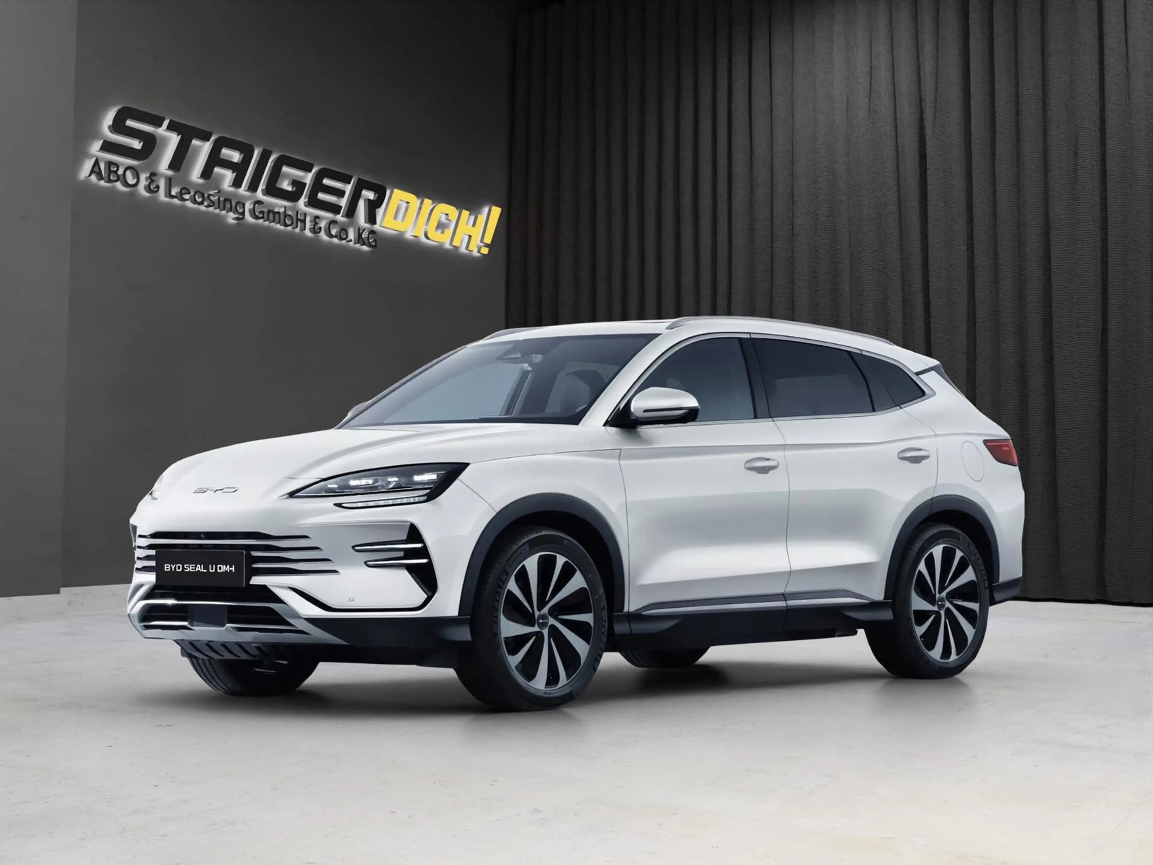BYD Seal U Design DM-i 4WD+Pano+Sitzbelüftung+