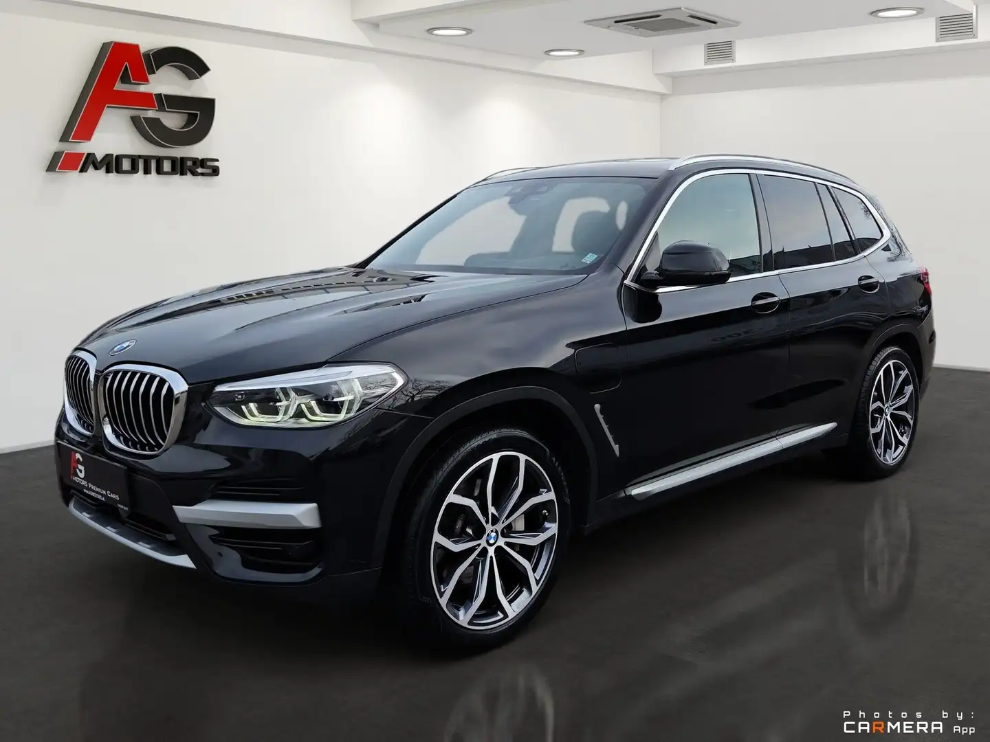 BMW X3 xDrive30e PHEV Aut. Schwarz - 1