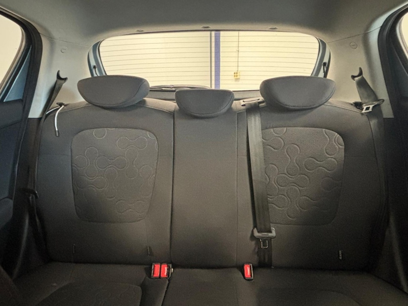 Hyundai i20 1.2i Plus — photo 11