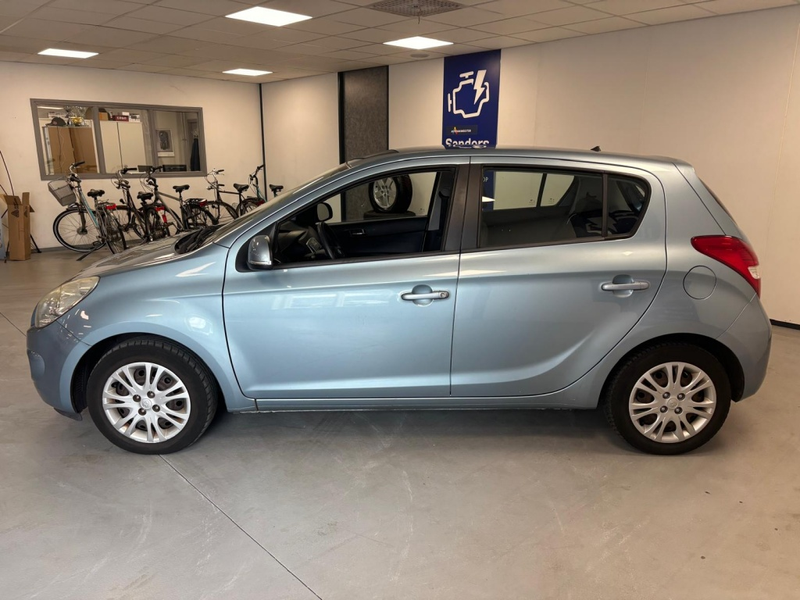 Hyundai i20 1.2i Plus — photo 4