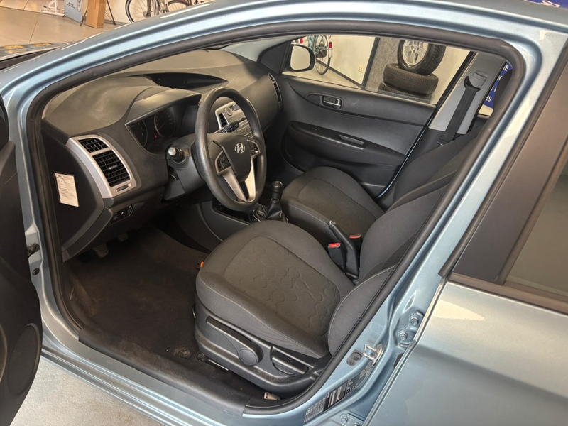 Hyundai i20 1.2i Plus — photo 9