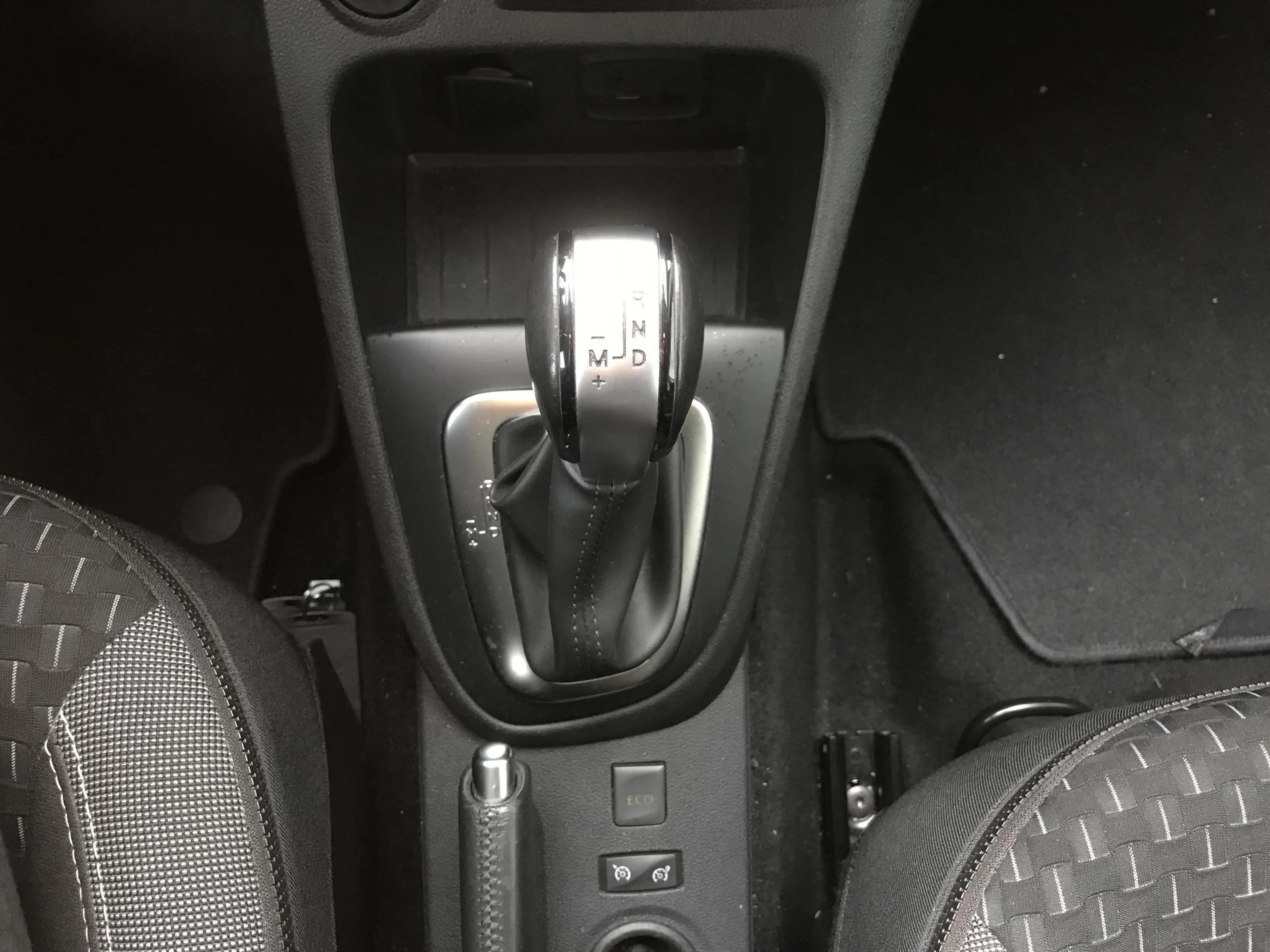 Renault Captur 1.2 TCe Intens Trekhaak Winterwielen — photo 14