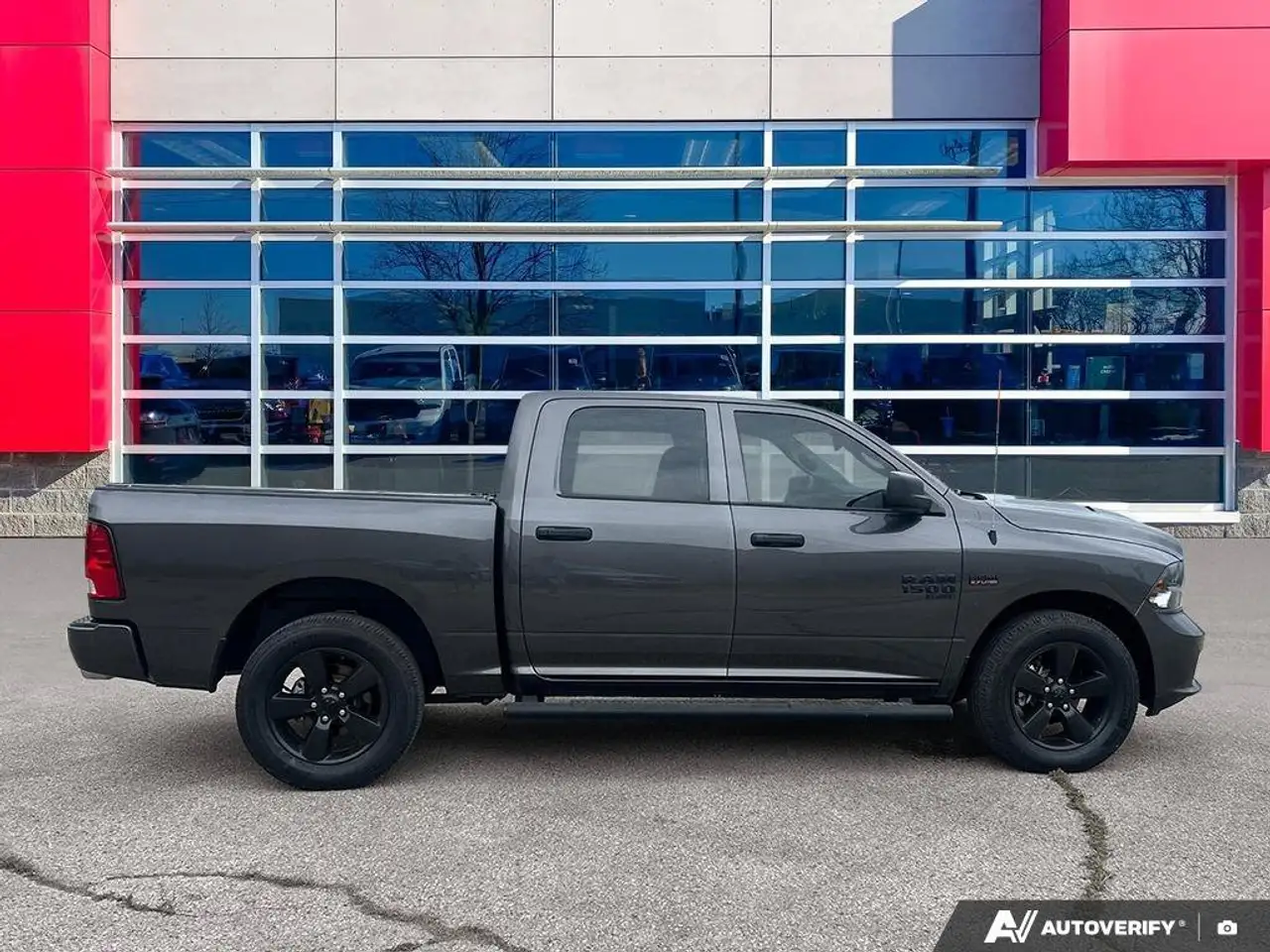 RAM 1500 fotografie RAM 1500