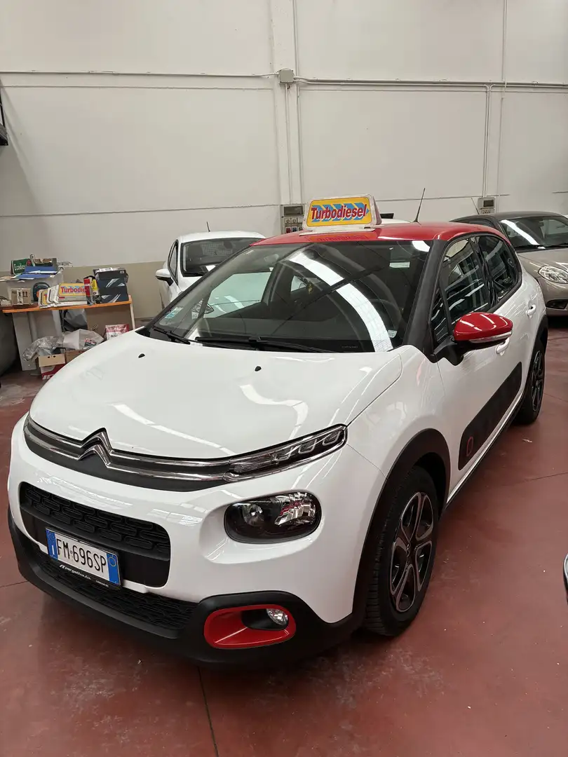 Citroen C3 1.6 bluehdi Shine s&s 75cv - 1