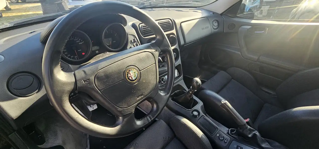 Alfa Romeo GTV 2.0 V6 tb, foto 11