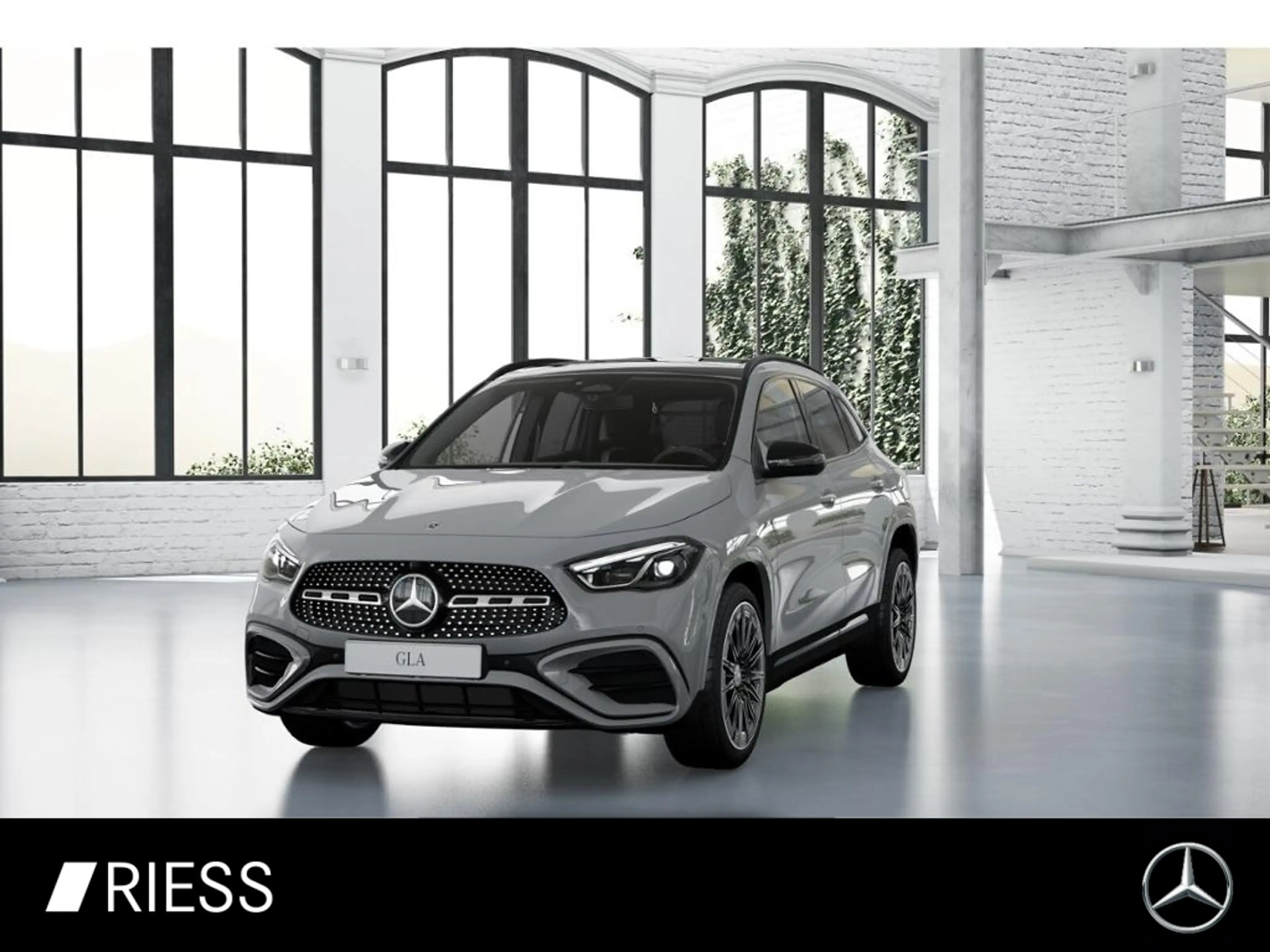 Mercedes-Benz GLA 220 d 4M AMG Sport Night Distr Vorr Pano AHK 20" — photo 2