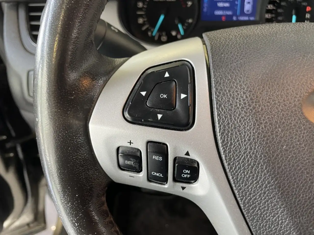 Ford Edge photo Ford Edge