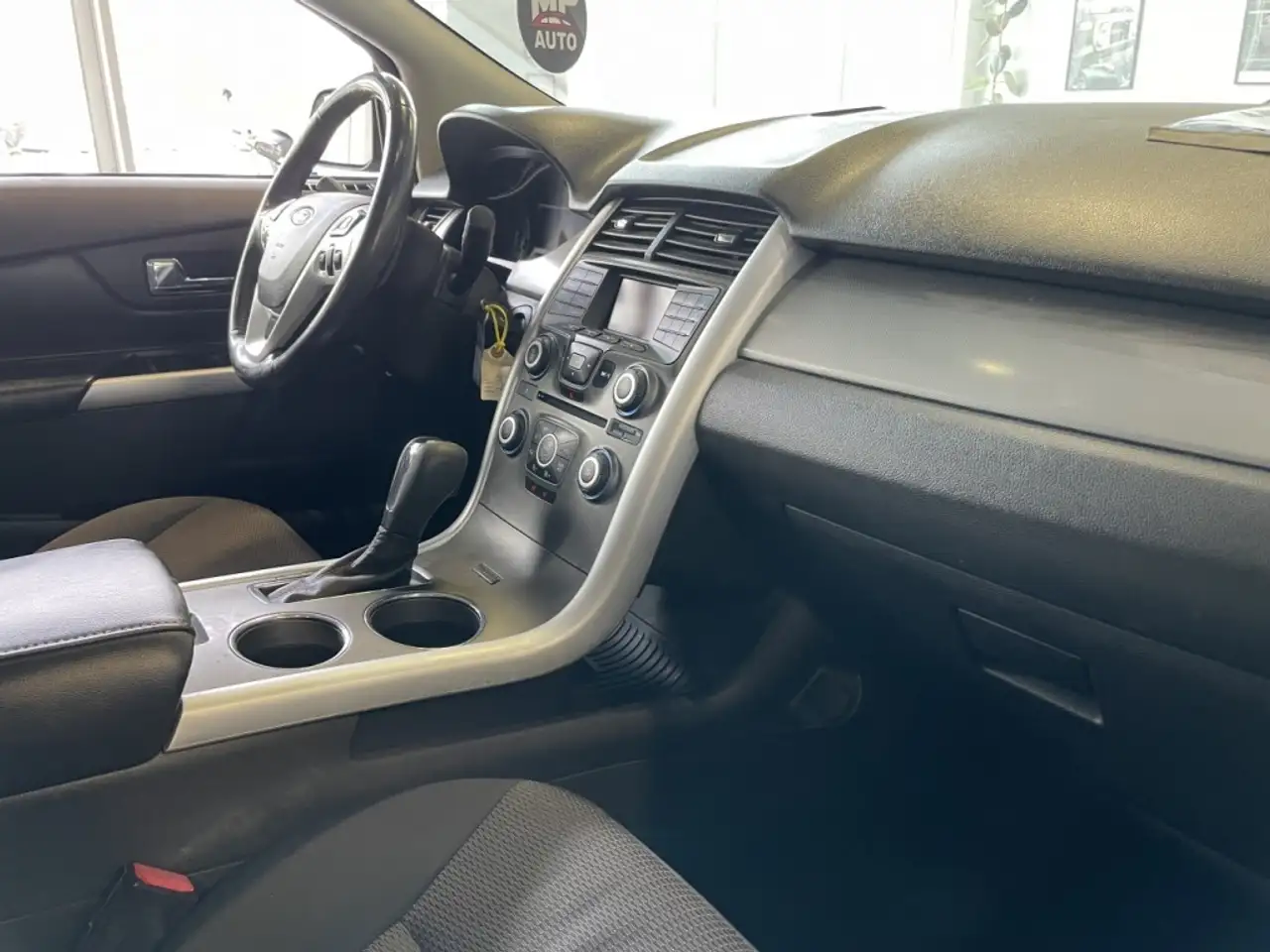Ford Edge photo Ford Edge