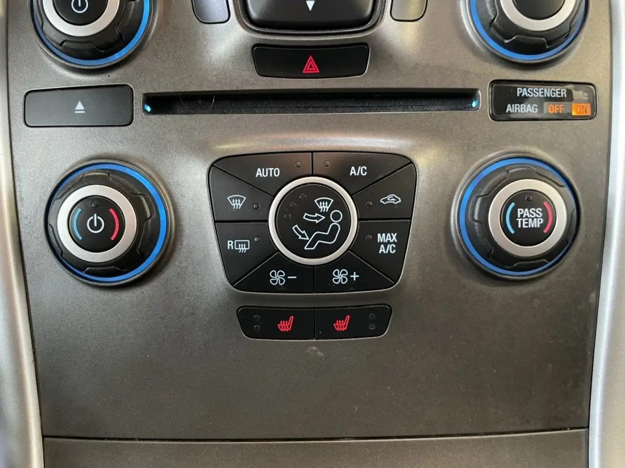 Ford Edge photo Ford Edge
