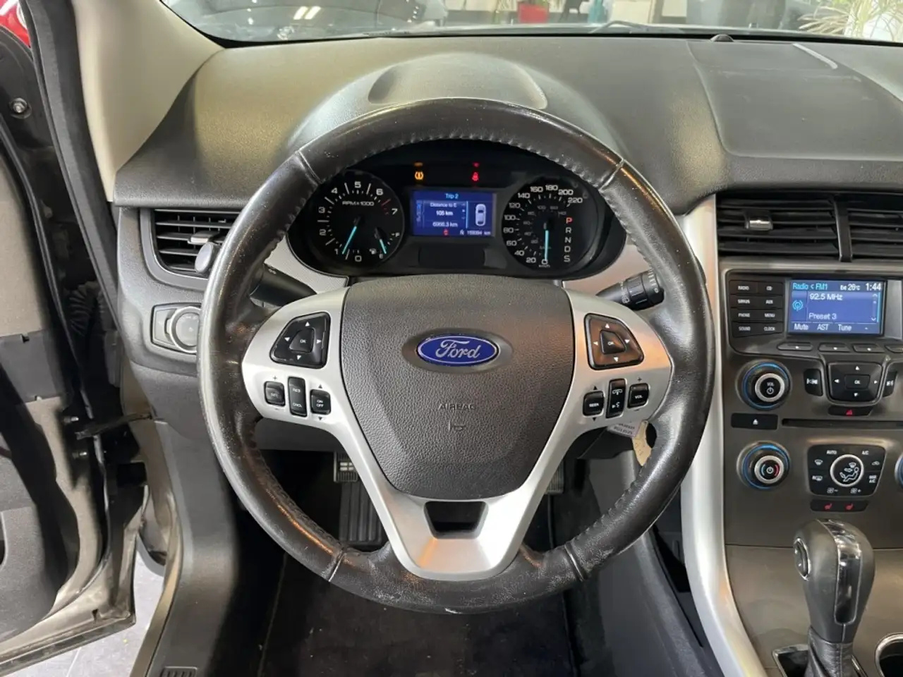 Ford Edge photo Ford Edge