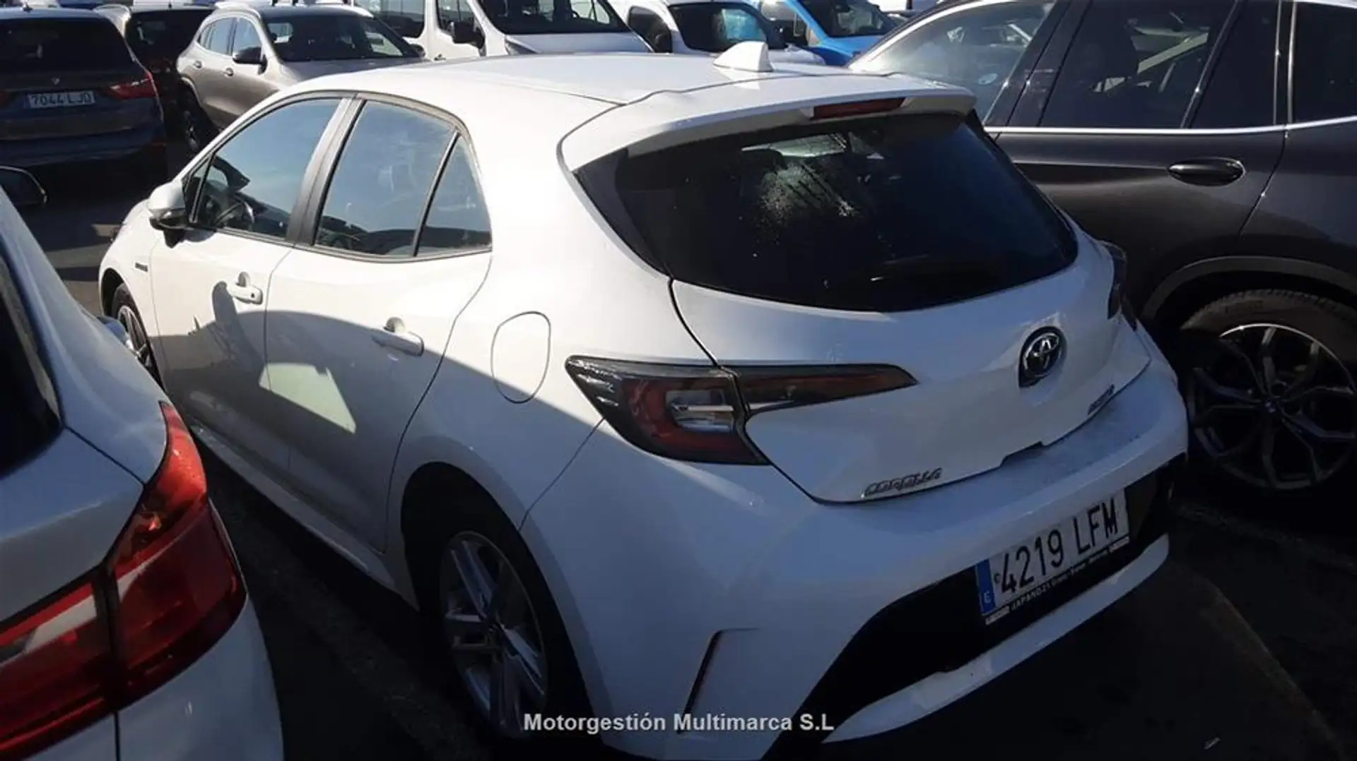 Toyota Corolla 1.8 125H ACTIVE E-CVT - 2