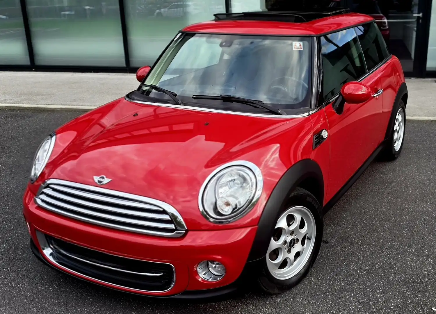 MINI Cooper MINI Cooper R56 1.6 Benzin Rot - 1