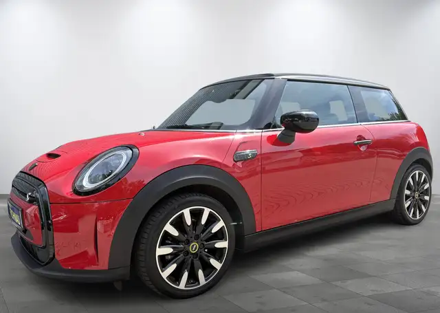 MINI Cooper SE Classic Trim Apple CarPlay PDC Tempomat Panorama Klima Sitzh.