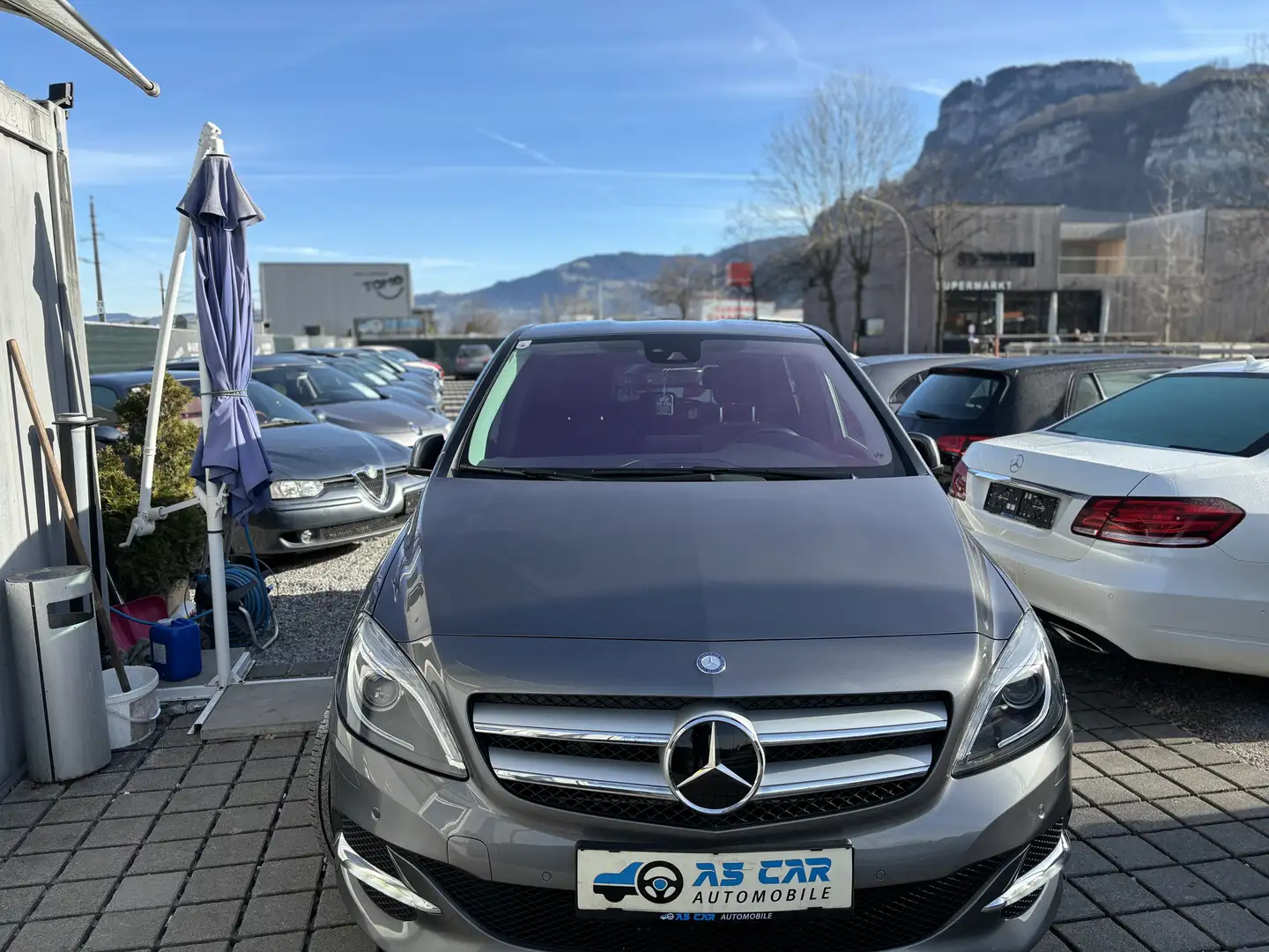 Mercedes-Benz B Electric Drive B-Class 250 eDrive (242.890) Gris - 1