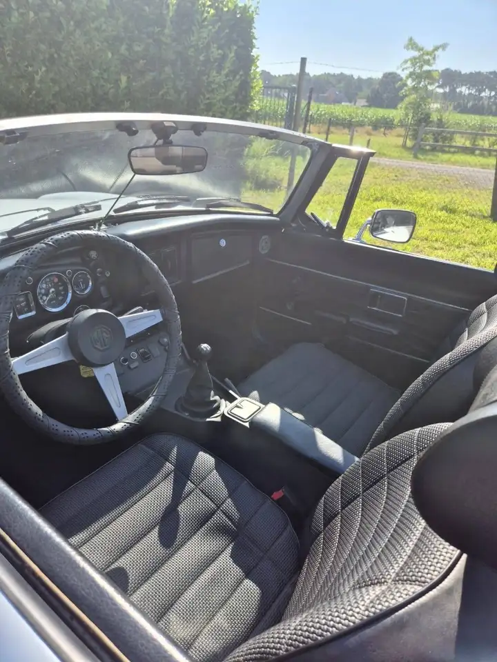 MG B Tourer, foto 12
