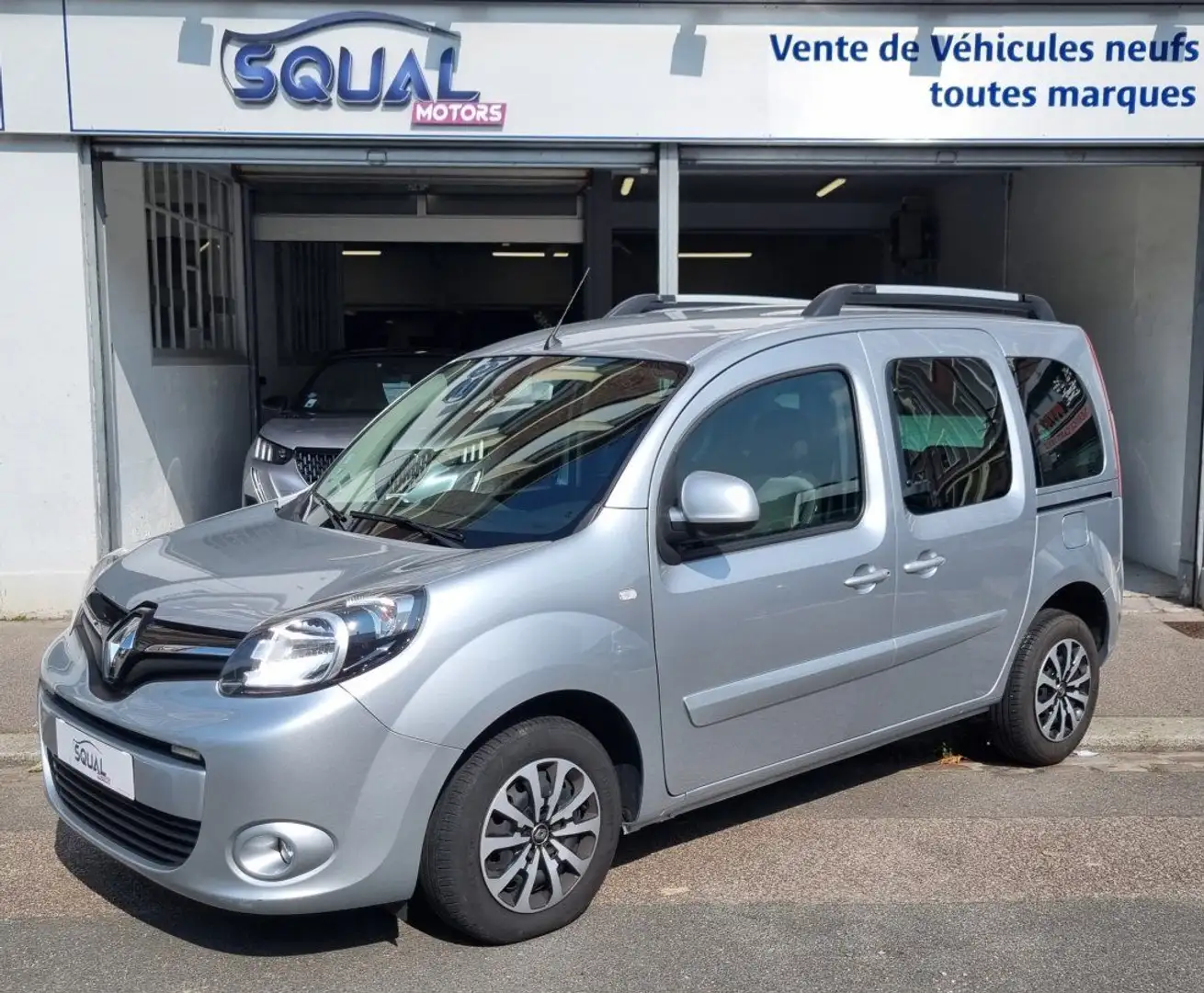 Renault Kangoo II (K61) 1.5 Blue dCi 115ch Intens Grijs - 1