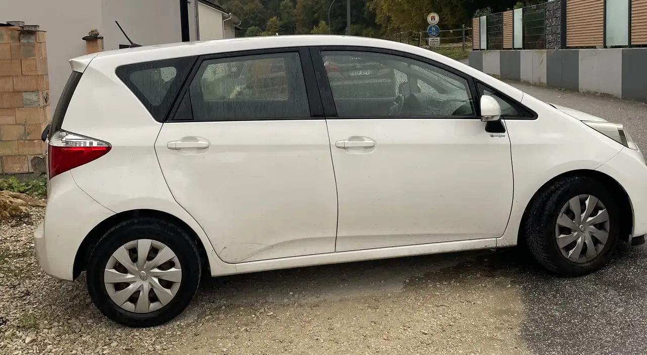 Toyota Verso-S