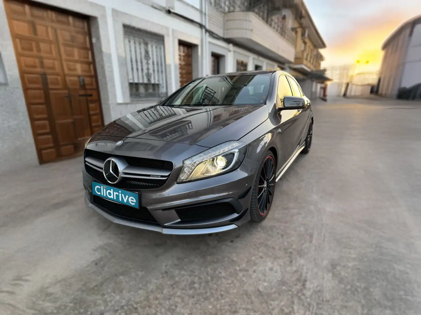 Mercedes-Benz A 45 AMG 4Matic 7G-DCT Gris - 2