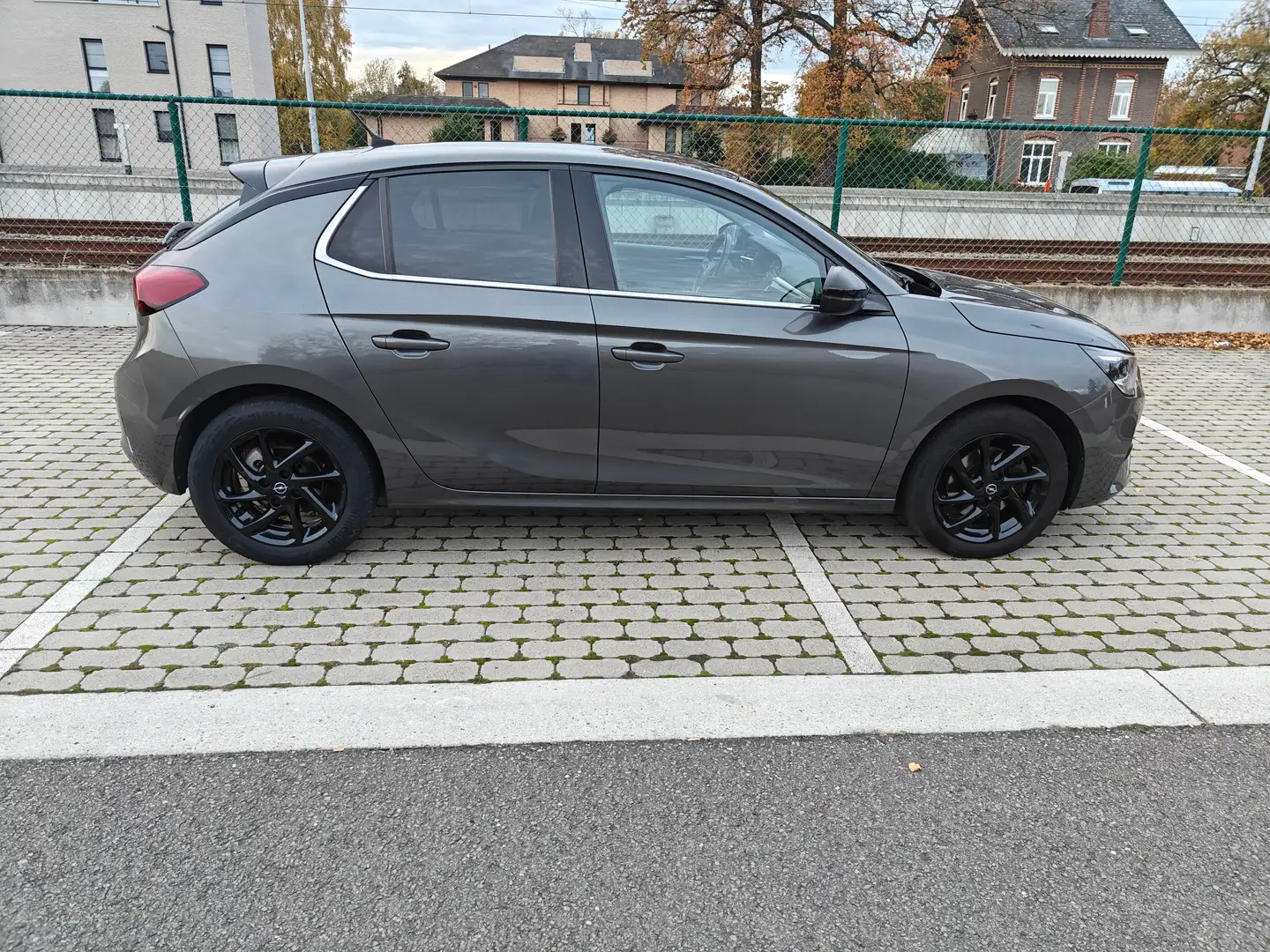Opel Corsa 1.2 Direct Injection Turbo Start/Stop Elegance Grijs - 2