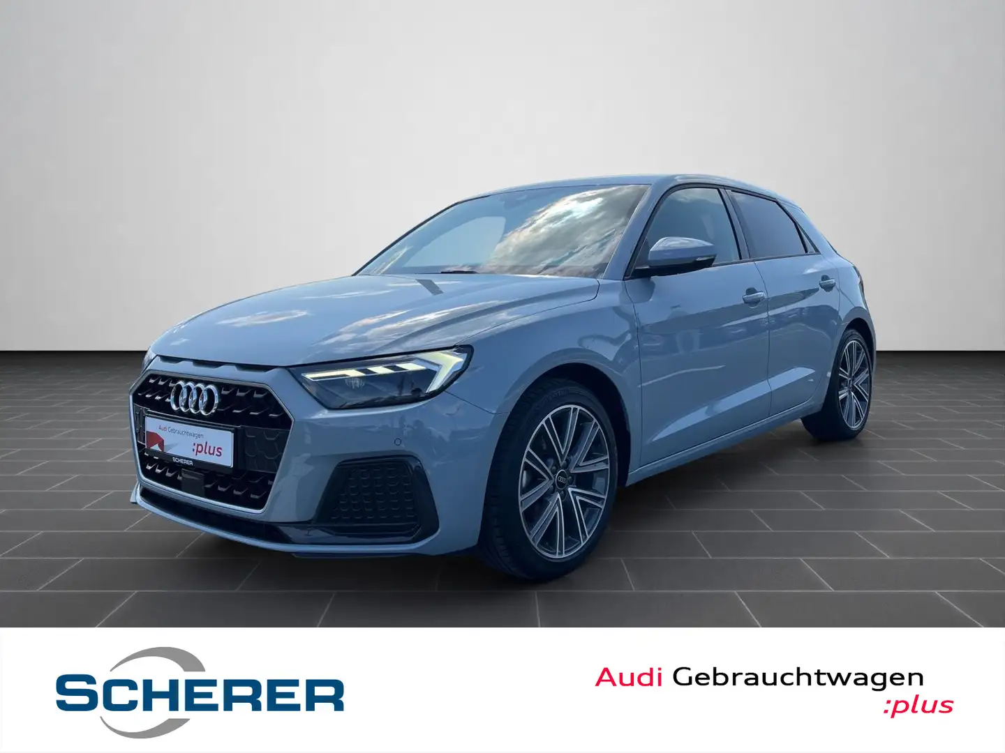 Audi A1 advanced 30 TFSI MMI SHZ 17" LED AP Grau - 1
