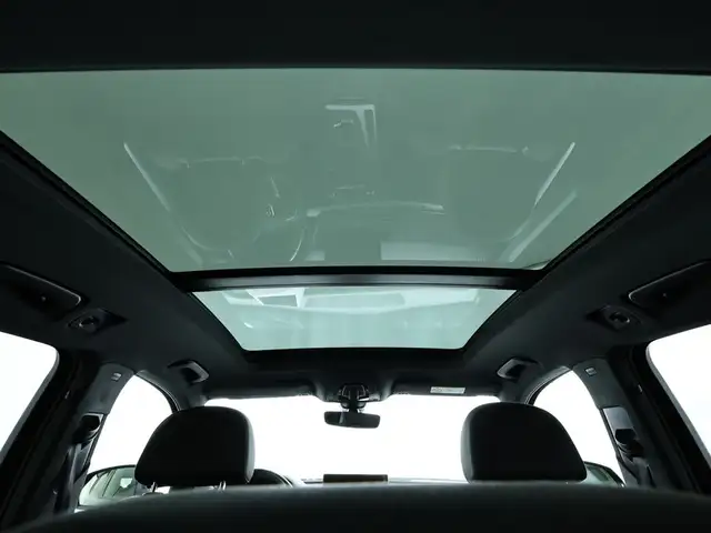 Audi Q5 view 15