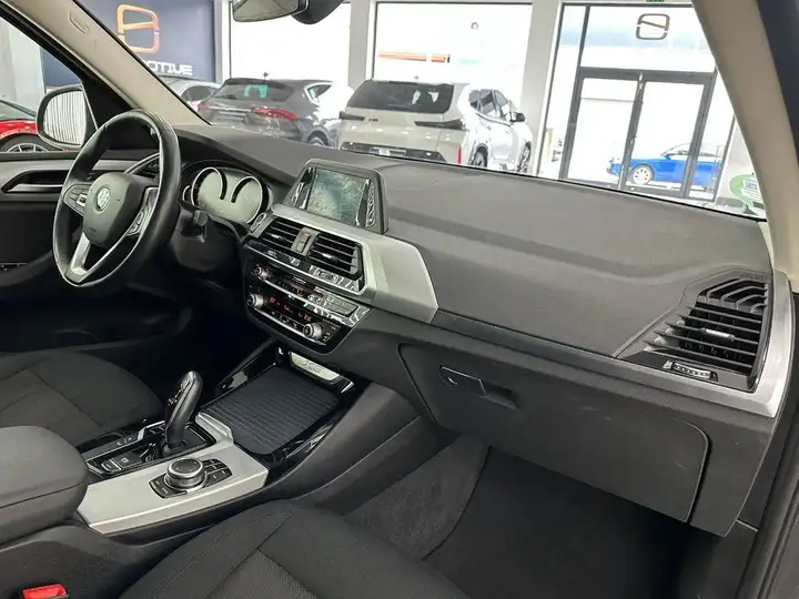 BMW X3 2019, foto 15