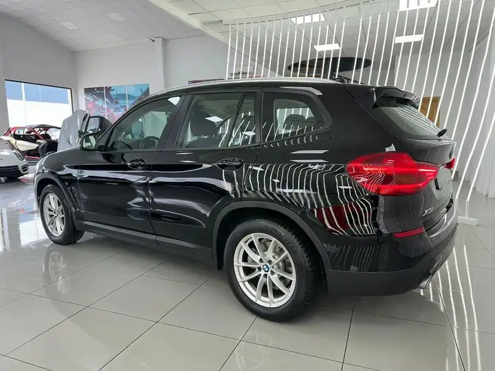 BMW X3 2019, foto 3